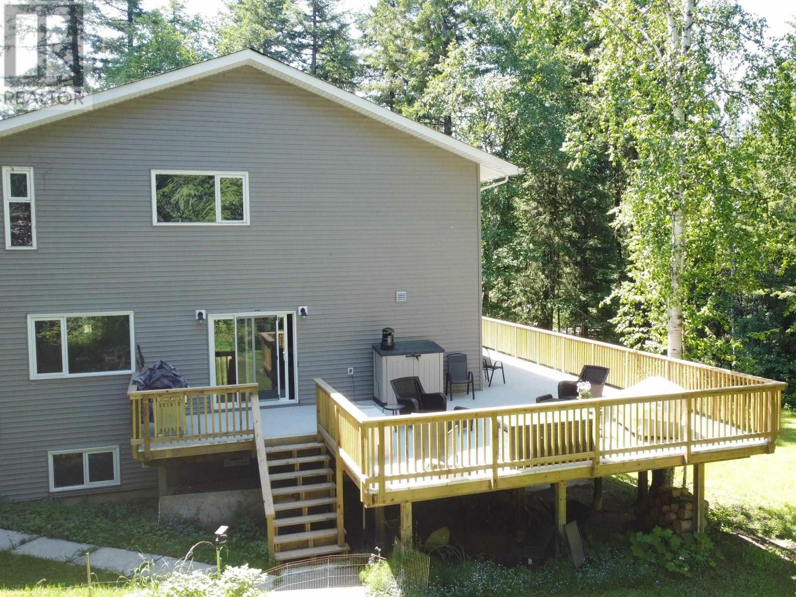 Photo de la propriété:  3192 Spruce Ridge Road  BC V2J 4R4 