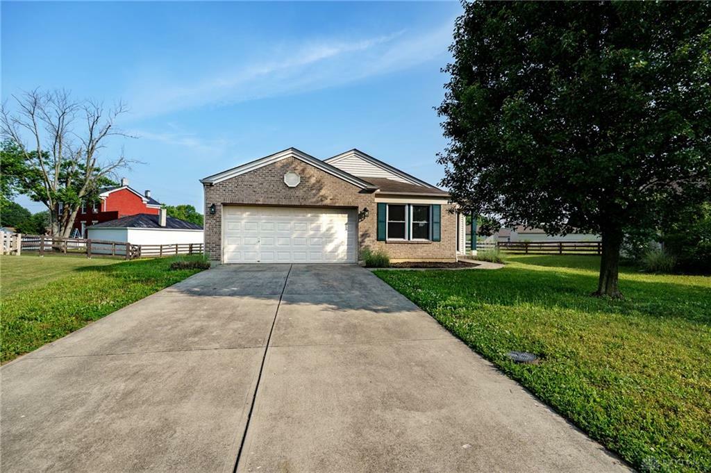 Property Photo:  127 Day Place  OH 45067 