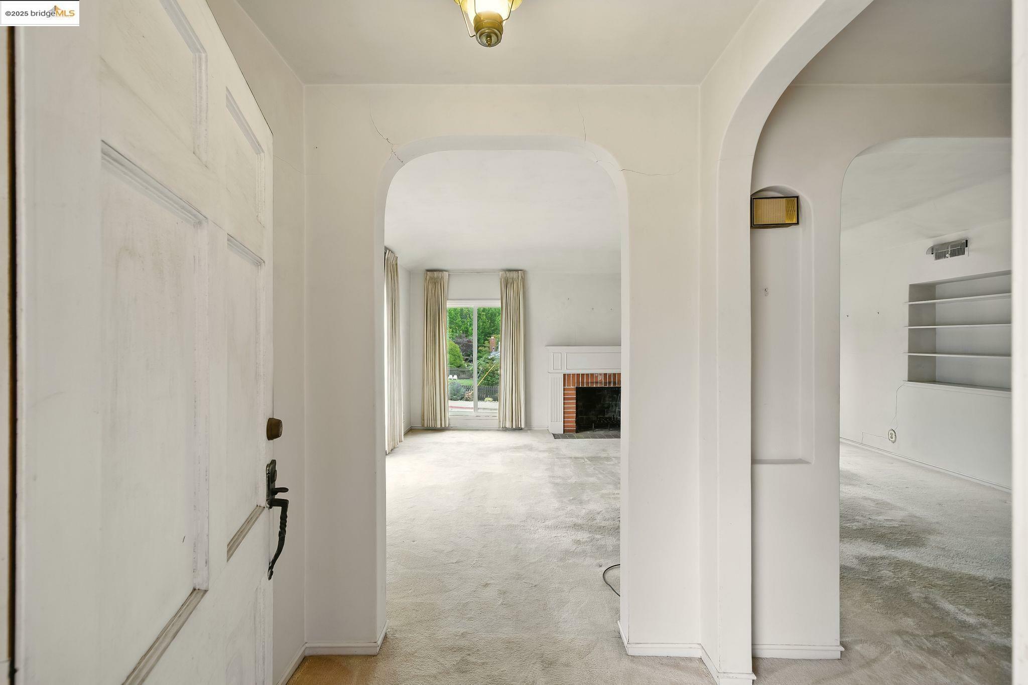 Property Photo: 4376 39th Ave CA 94619