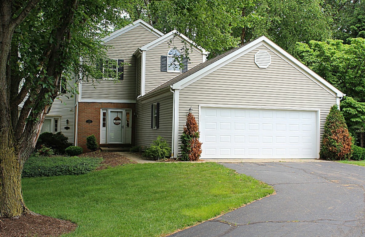 1351 Top Road  Erie PA 16505 photo