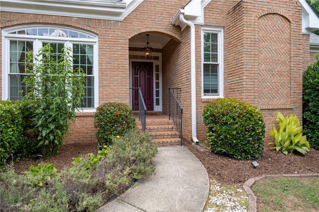 Property Photo:  10880 Windham Way  GA 30022 