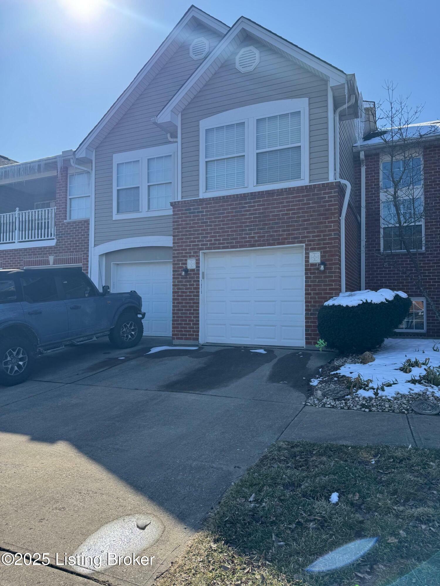 Property Photo: 7073 Glen Kerry Ct KY 41042