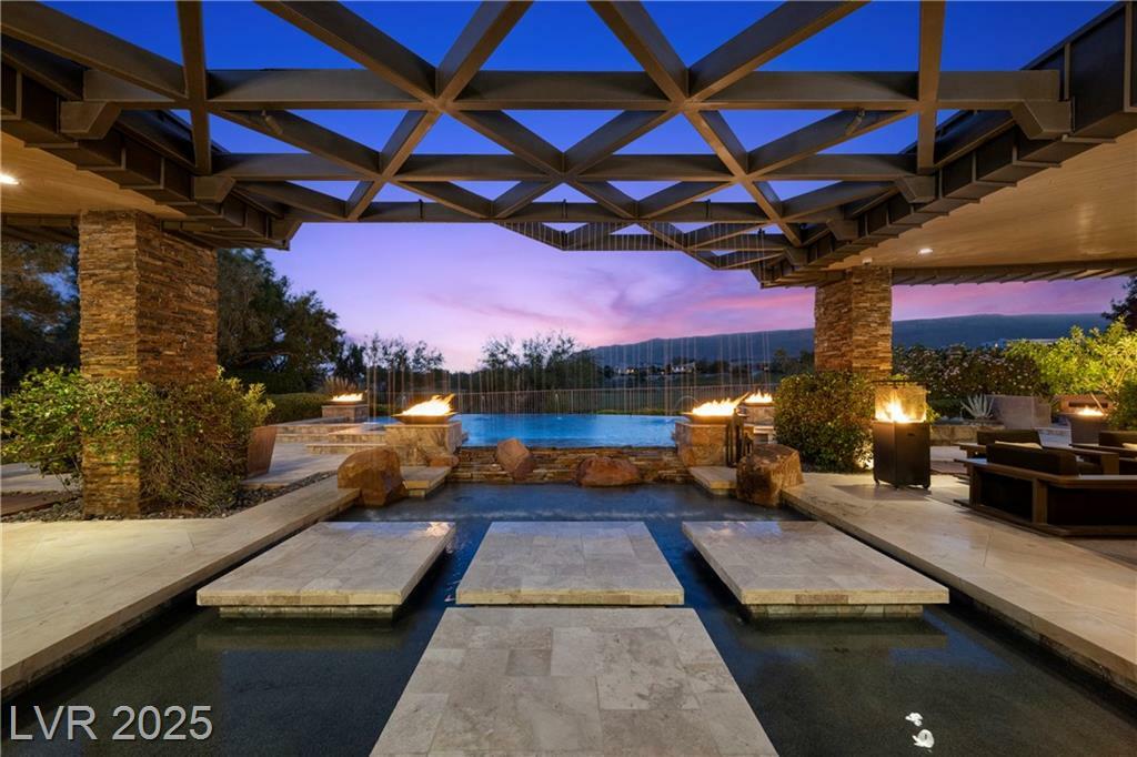 11 Golden Sunray Lane  Las Vegas NV 89135 photo