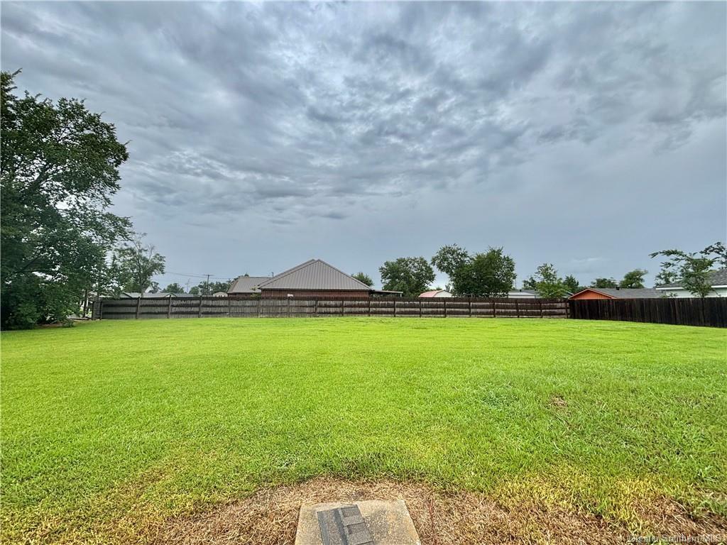301 Davis Drive  Sulphur LA 70663 photo