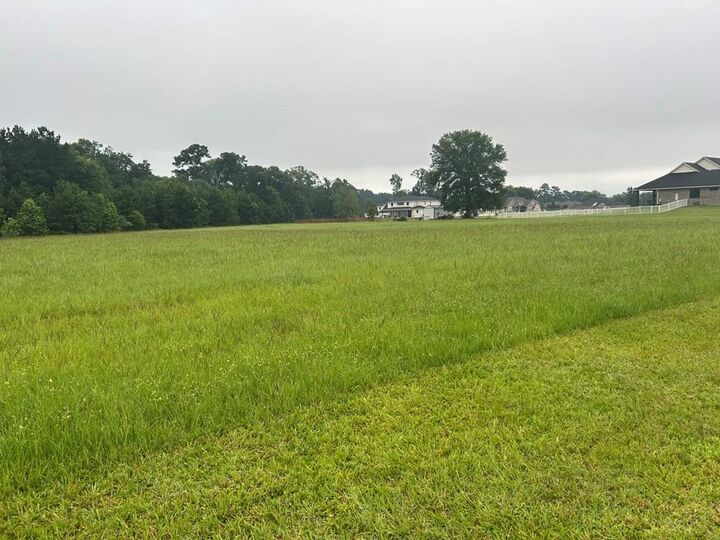 Property Photo:  112 Saddle Creek  TX 75904 