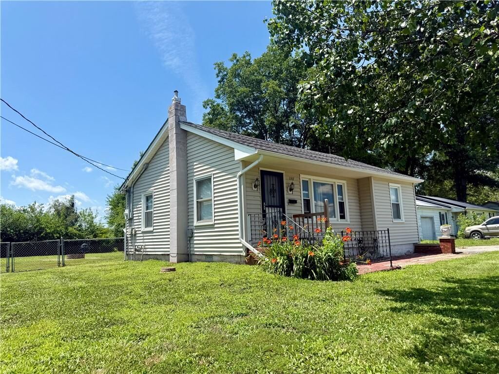 Property Photo:  1207 Highway H Street  MO 64085 