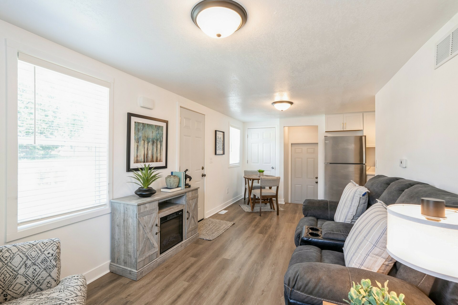 Property Photo: 1116 Herold Avenue IA 50315