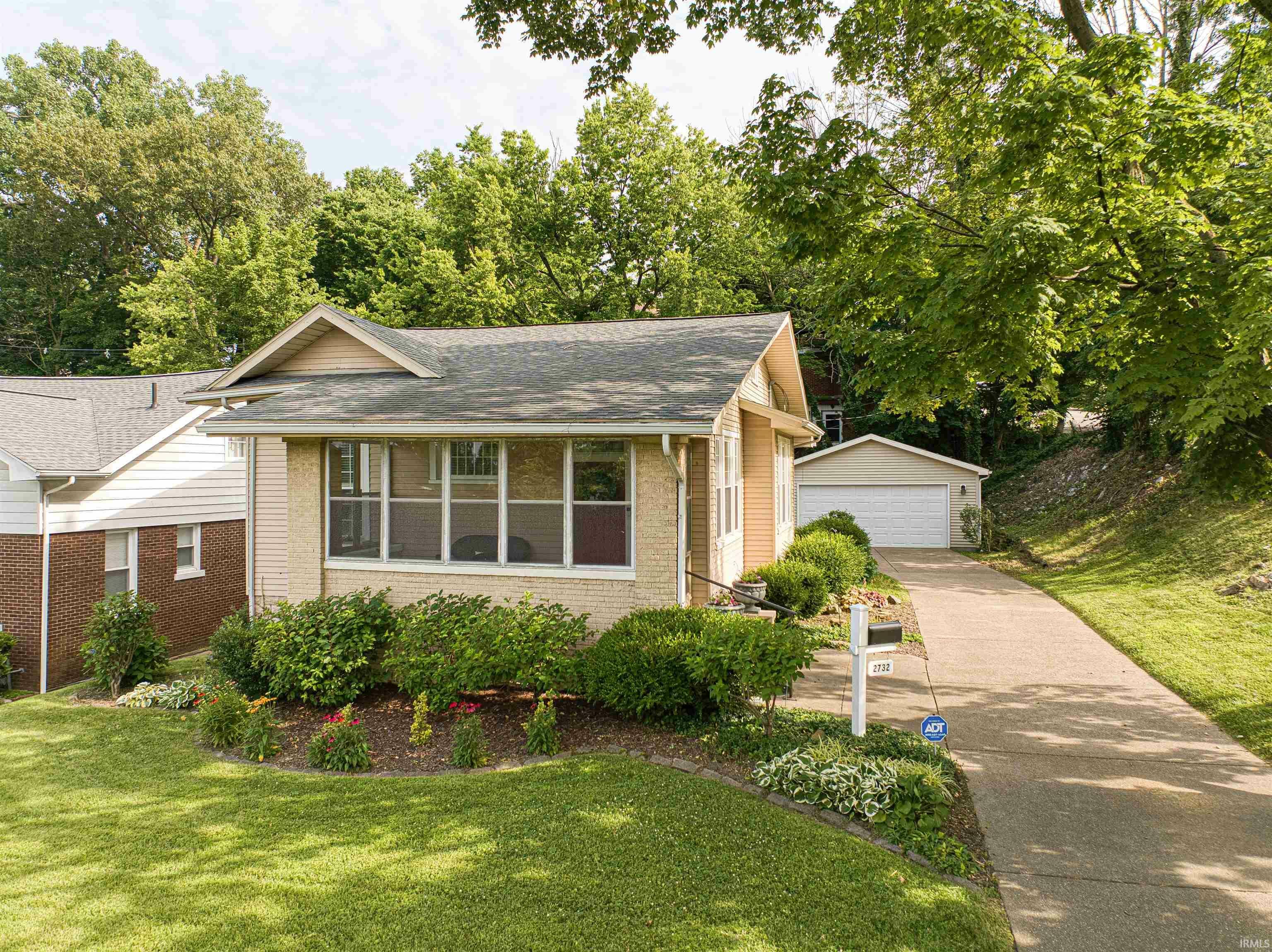 Property Photo: 2732 Pennsylvania Street IN 47712