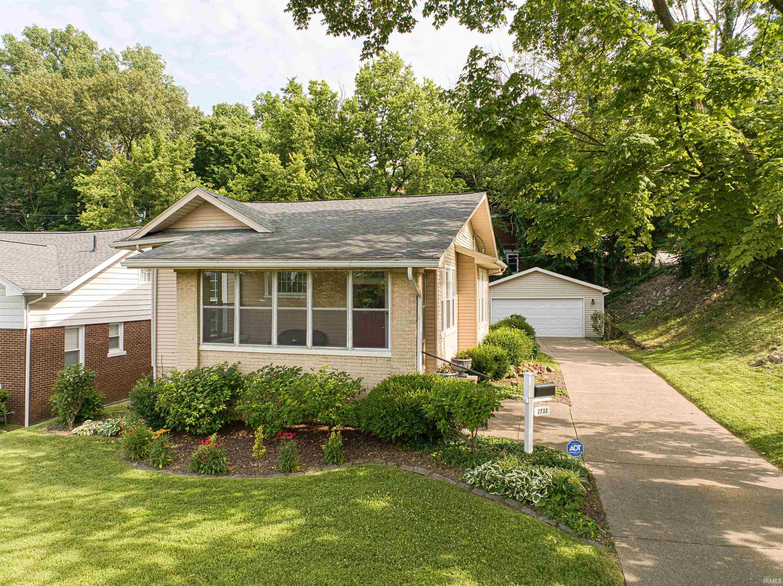 Property Photo: 2732 Pennsylvania Street IN 47712