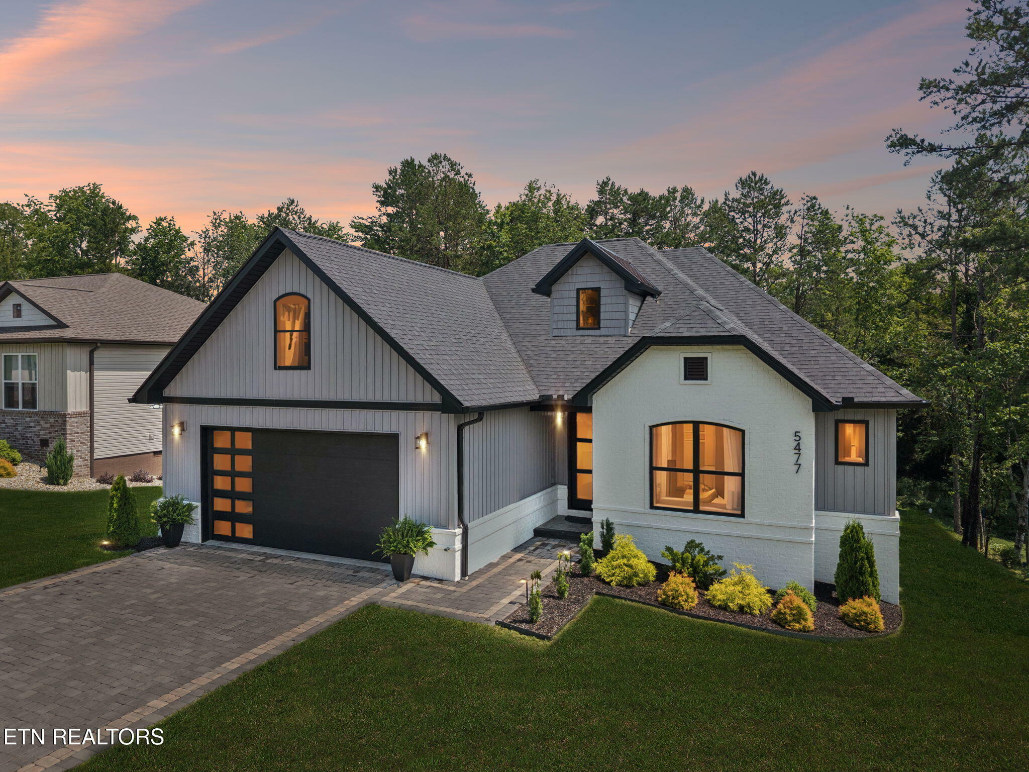 Property Photo: 5477 Zion Ridge Rd TN 37774