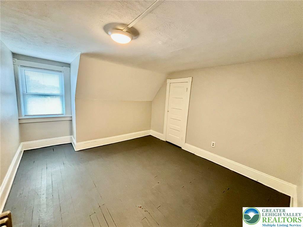 Property Photo:  1840 Fairview Avenue  PA 18042 