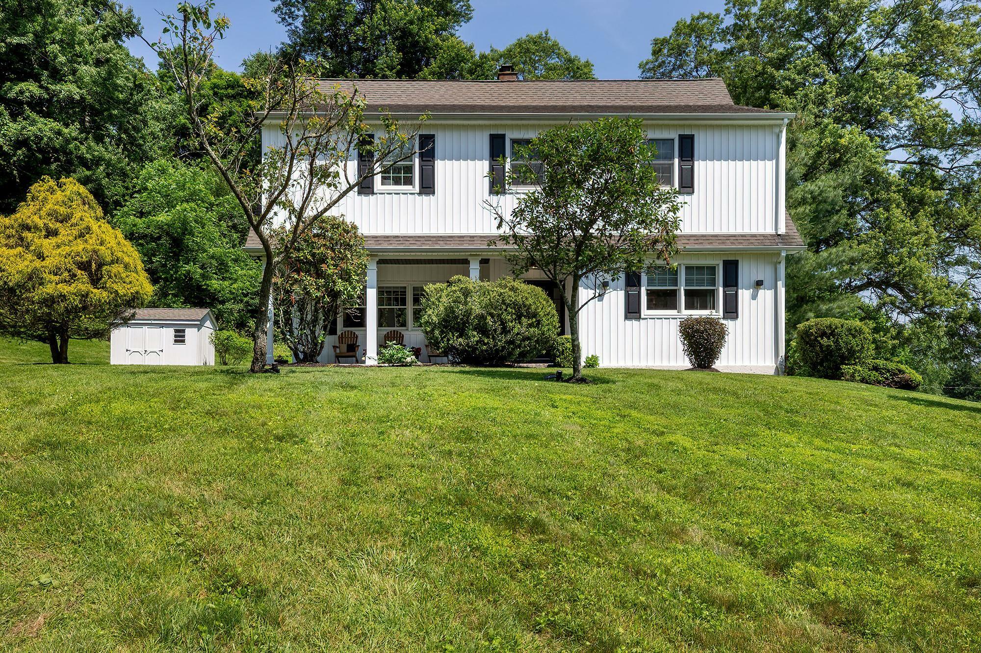 Property Photo: 2022 Van Cortlandt Circle NY 10598