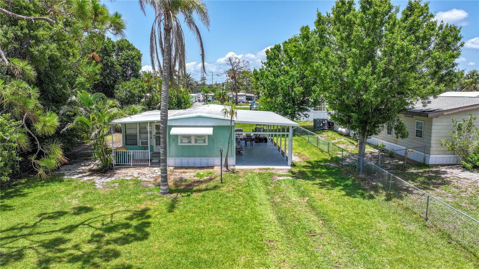 Property Photo: 8224 Pinetree Lane FL 34224