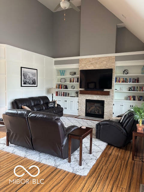Property Photo: 4931 Kerrington Boulevard IN 46106