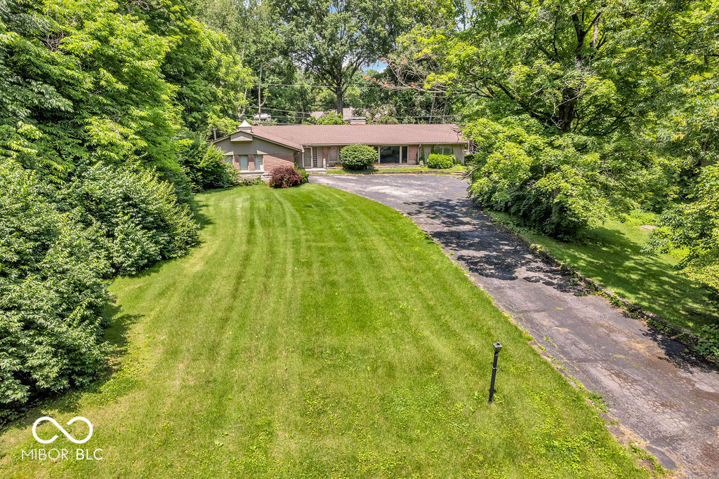 Property Photo: 450 W 93rd Street IN 46260