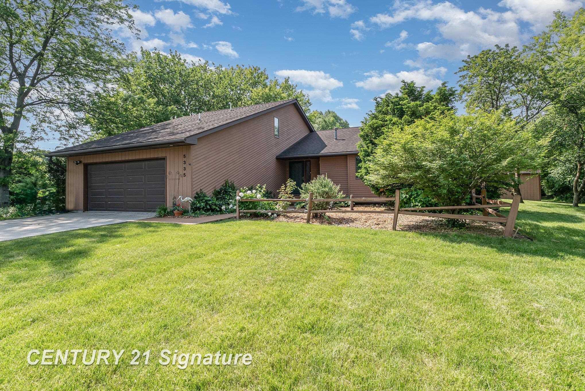 Property Photo: 5335 McCarty Road MI 48603