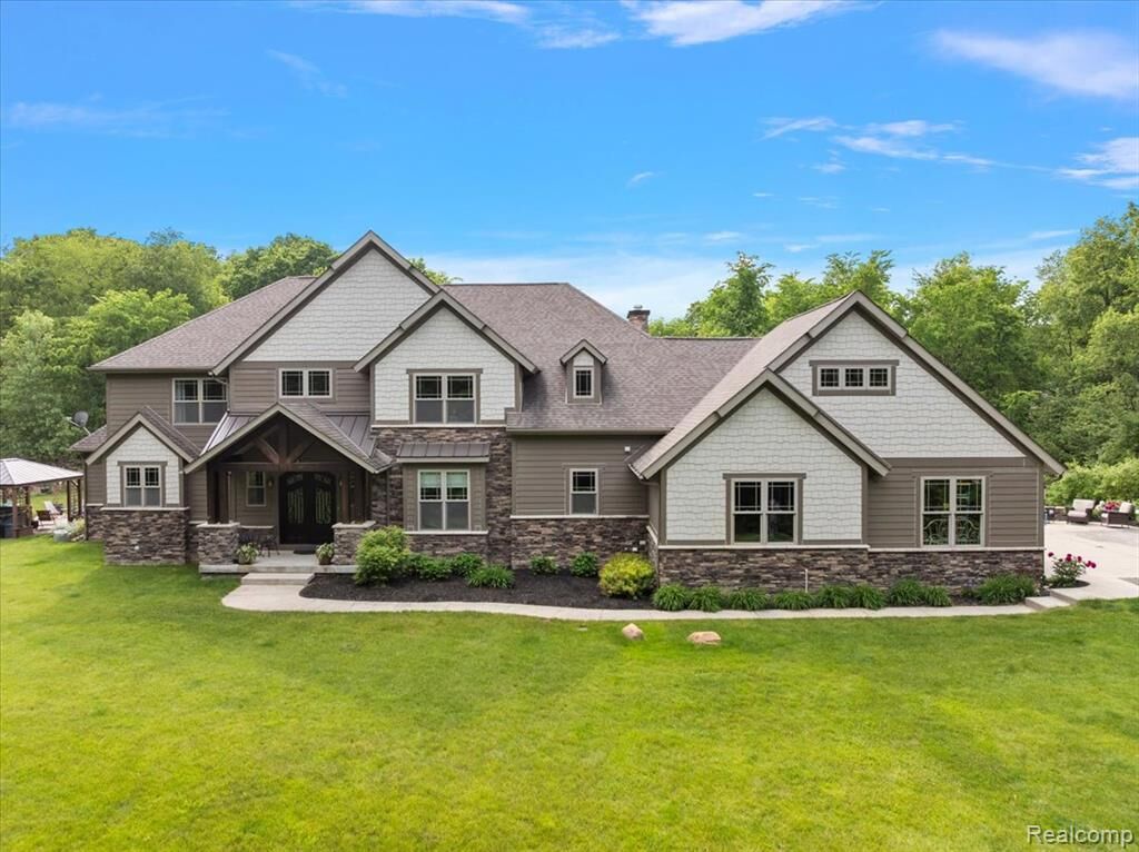 Property Photo: 5432 Blood Road MI 48455 9788