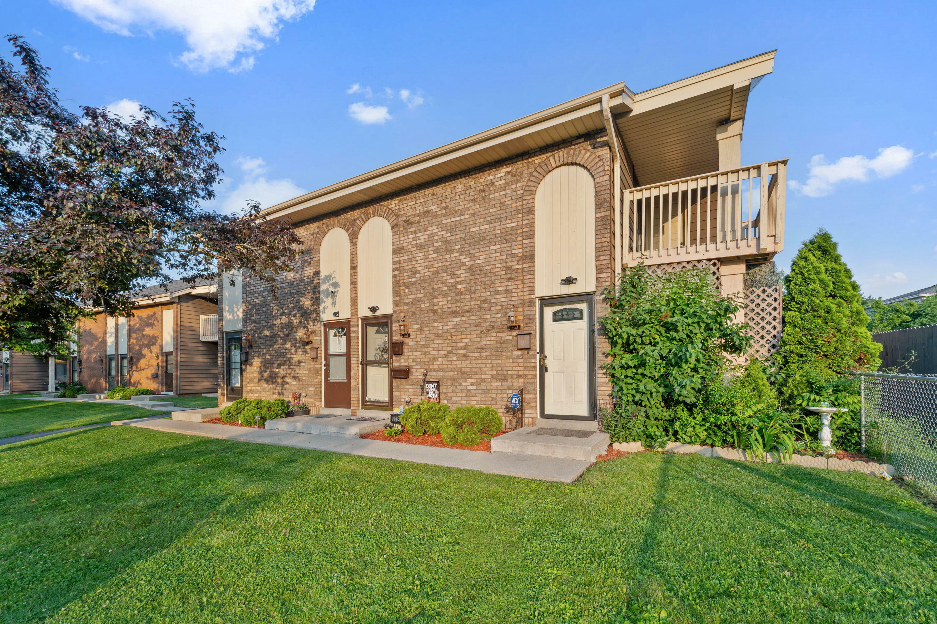 Property Photo: 9123 N 85th St B-2 WI 53224