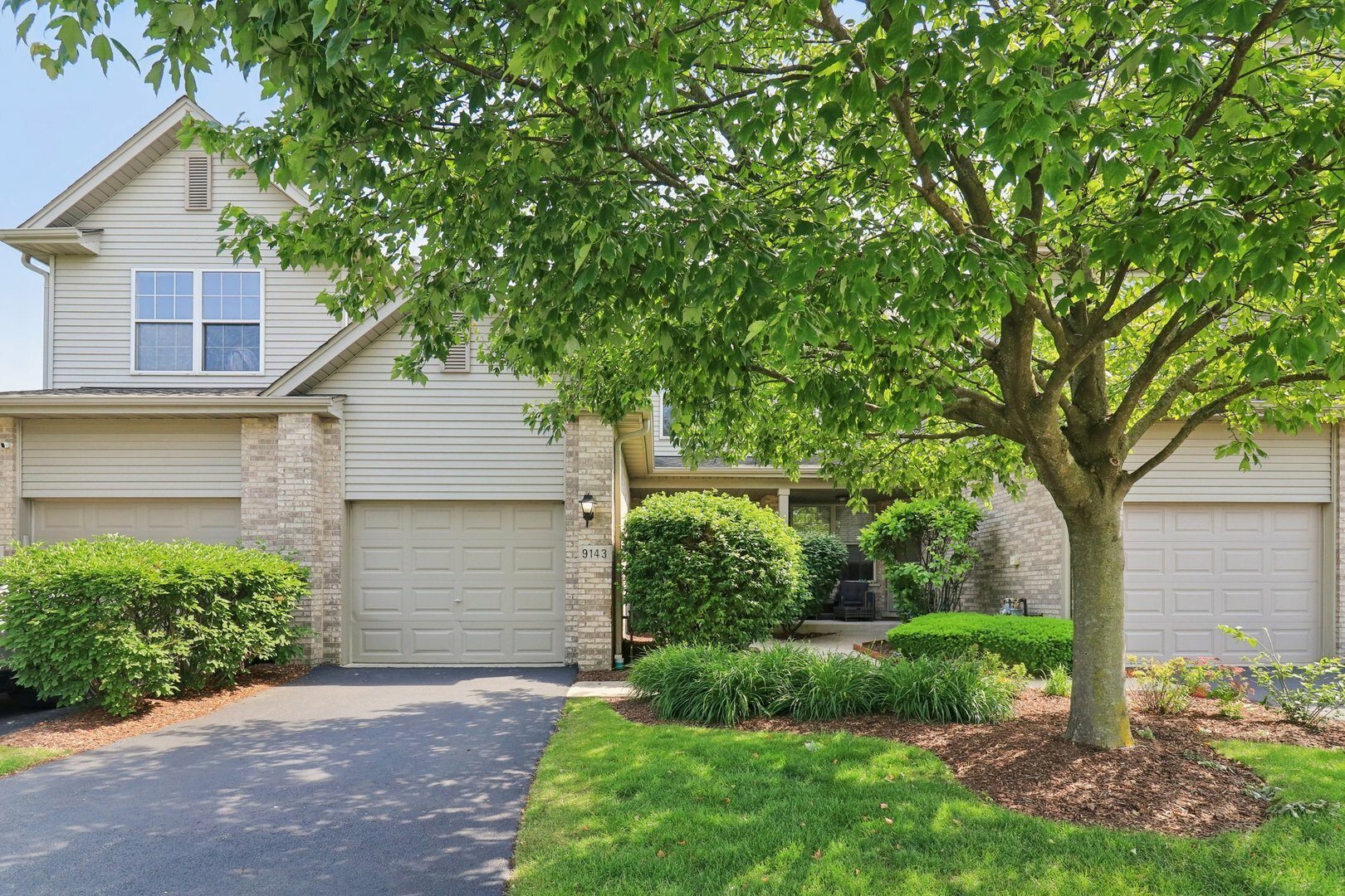 Property Photo: 9143 Mansfield Drive IL 60487