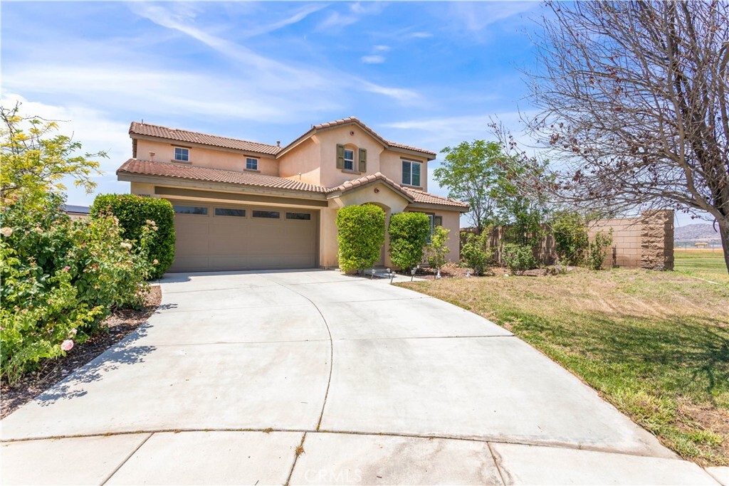 27071 Red Rock Ct  Menifee CA 92585 photo
