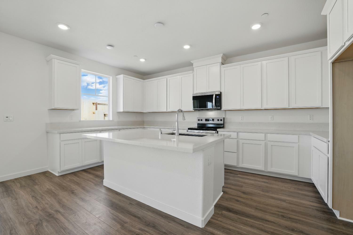Property Photo:  4160 Gold Beam Way  CA 95747 