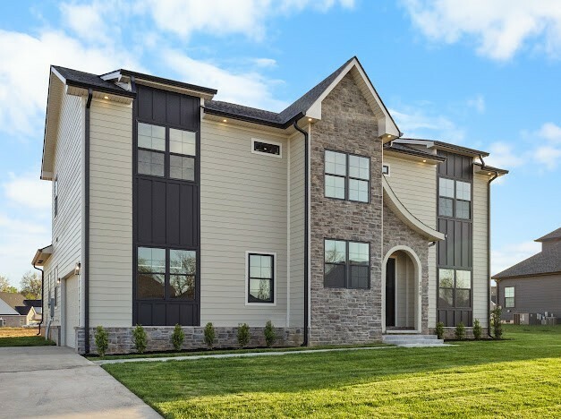 Property Photo: 339 Ellington Dr TN 37043