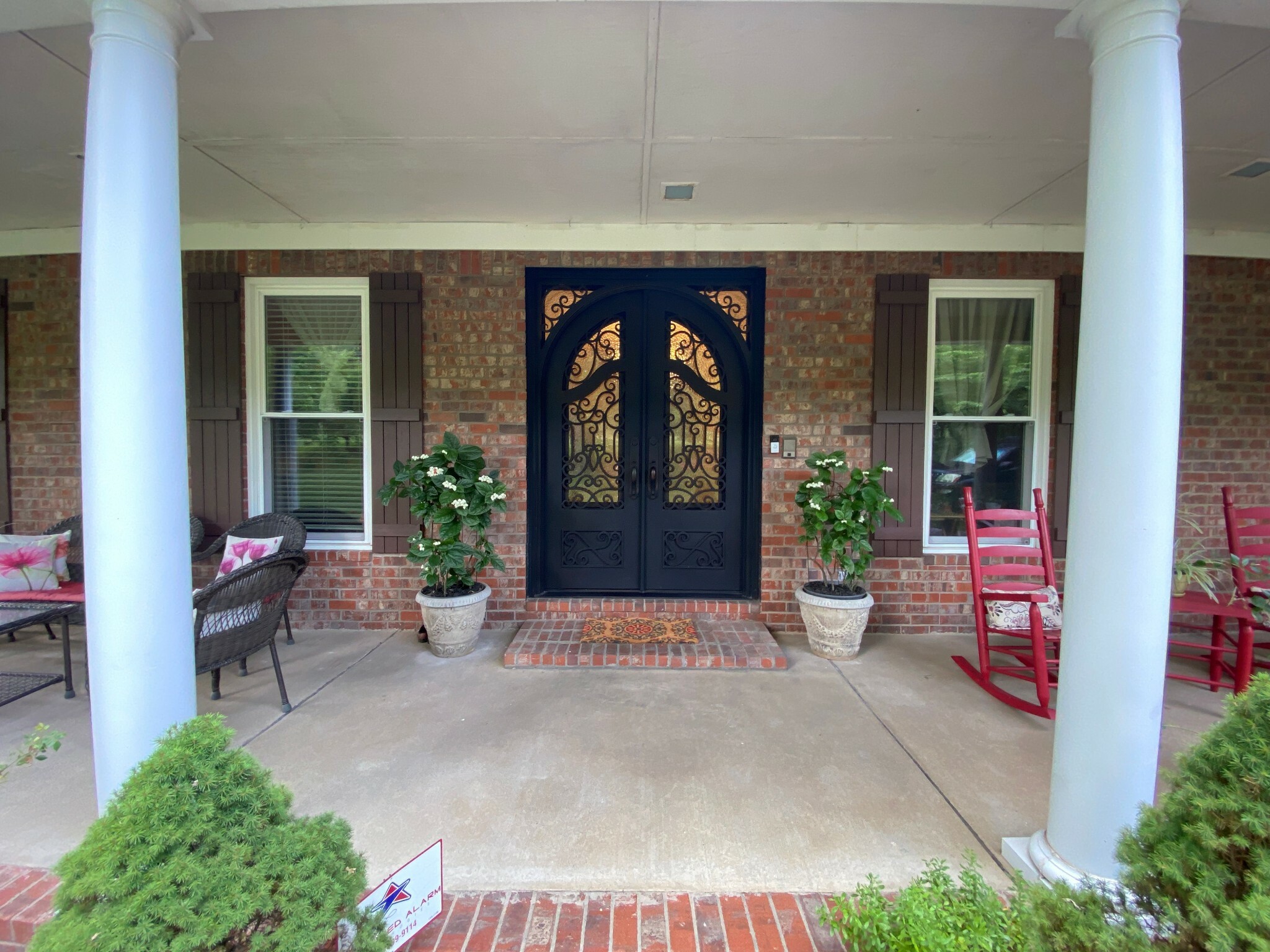 Property Photo: 2214 Henpeck Ln TN 37064