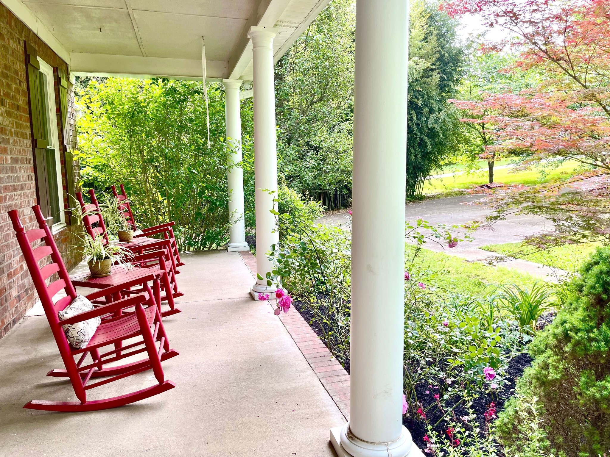 Property Photo: 2214 Henpeck Ln TN 37064