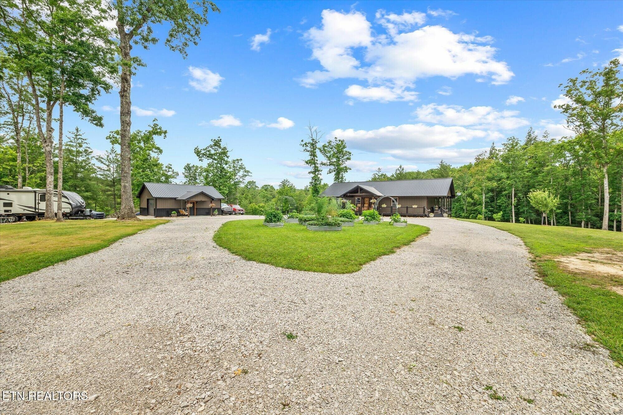 Property Photo: 634 Cowboy Way Way TN 38556