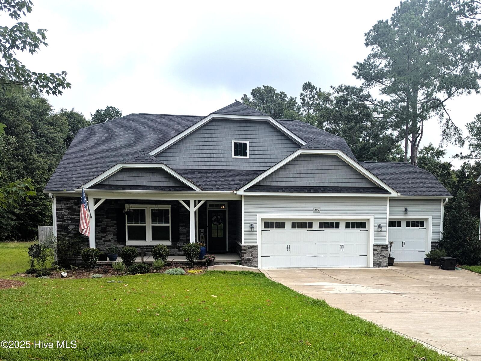 Property Photo: 409 Mountain Run Road NC 27376