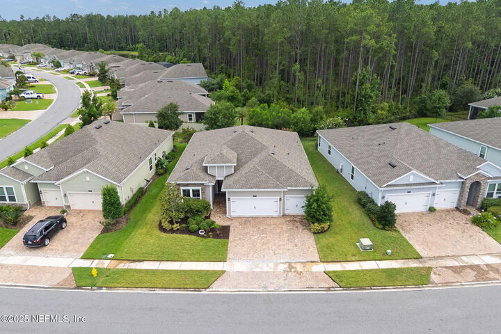 Property Photo:  37 Tobago Lane  FL 32092