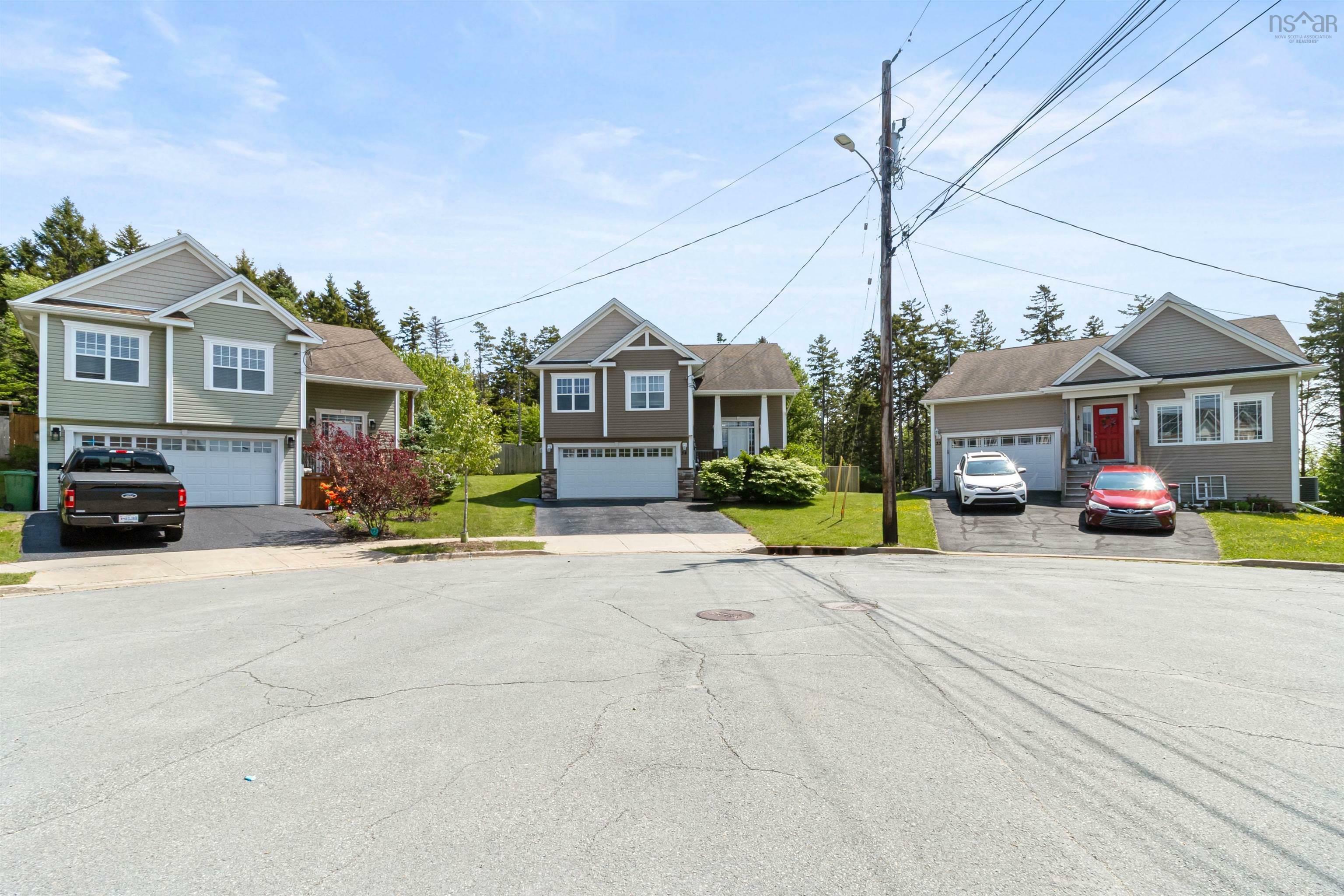 Property Photo: 34 Barnsley Court NS B4E 0H3