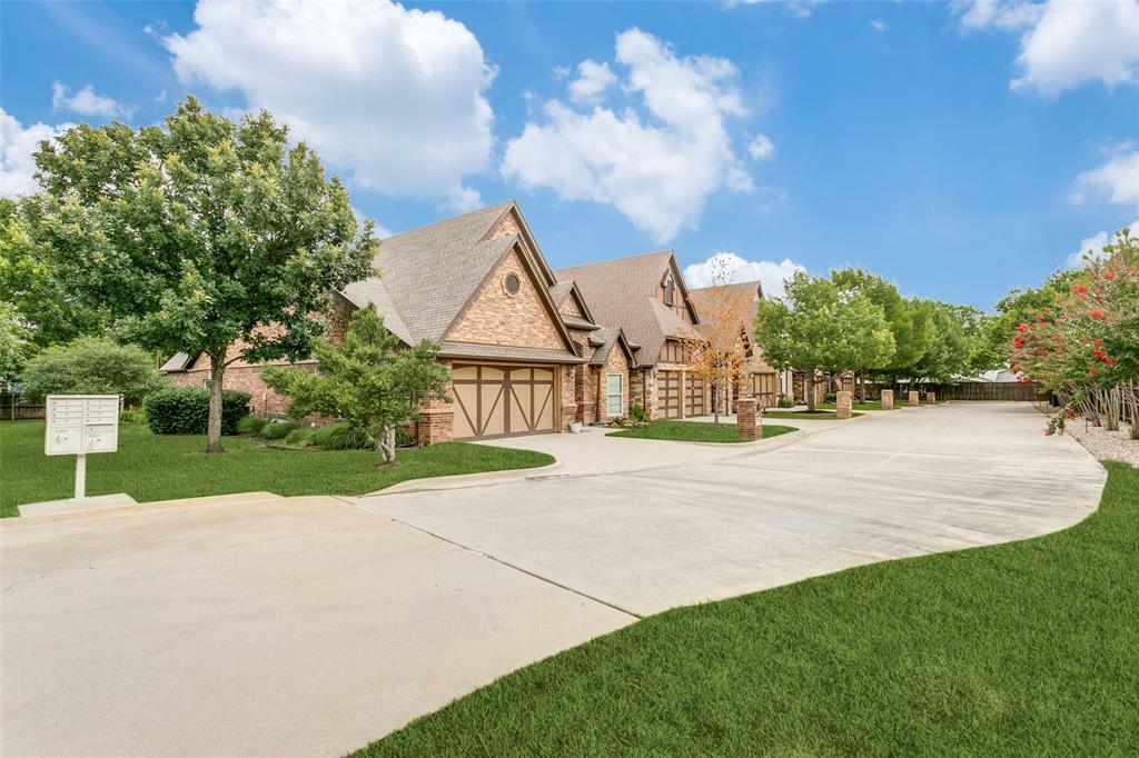 Property Photo: 223 Wood Street 201 TX 76051