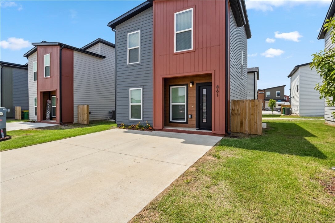 Property Photo: 861 New York Avenue AR 72713