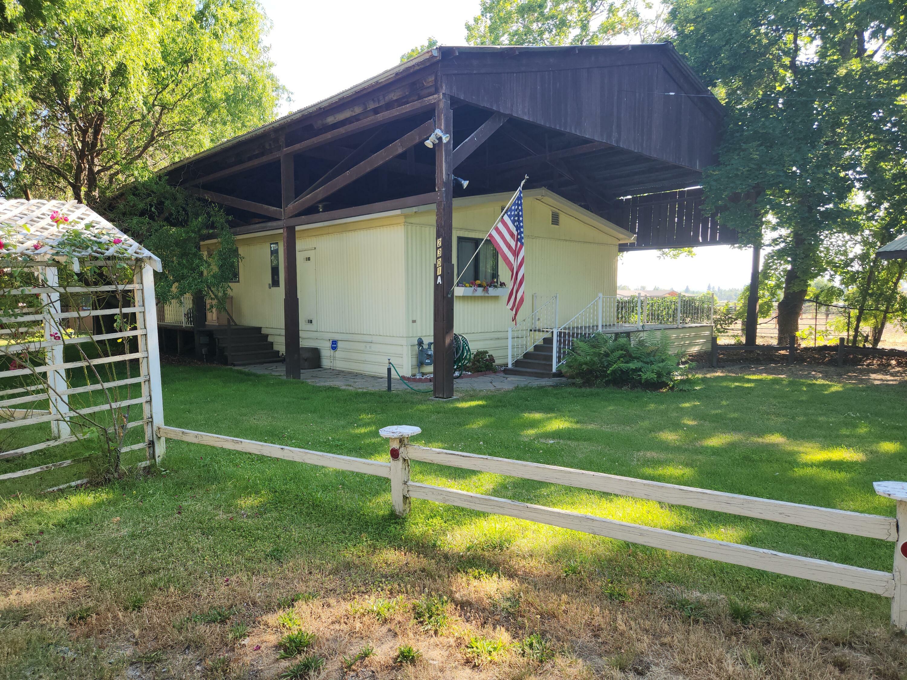 Property Photo: 2301 Upper River Rd Loop OR 97526