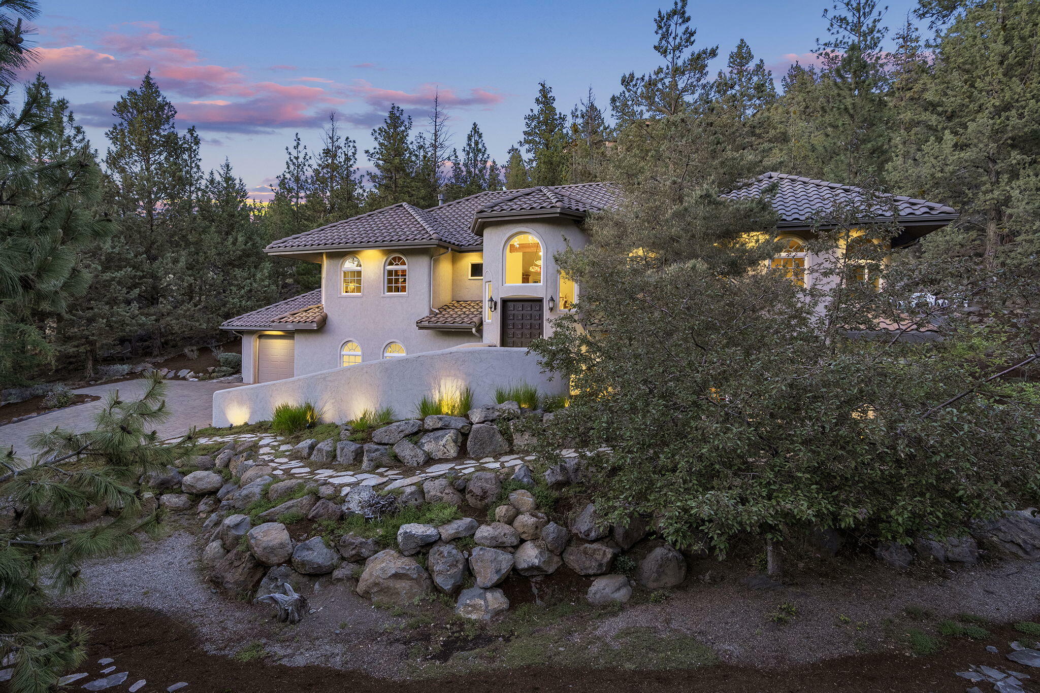 2279 NW Putnam Road  Bend OR 97703 photo