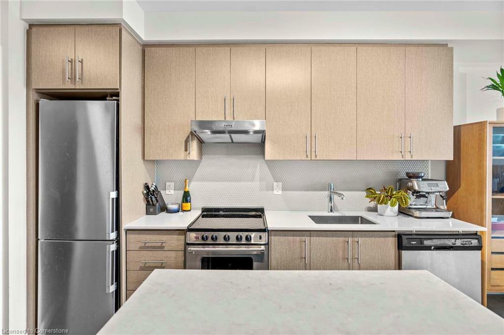 Property Photo: 212 King William Street 818 ON L8N 1B5