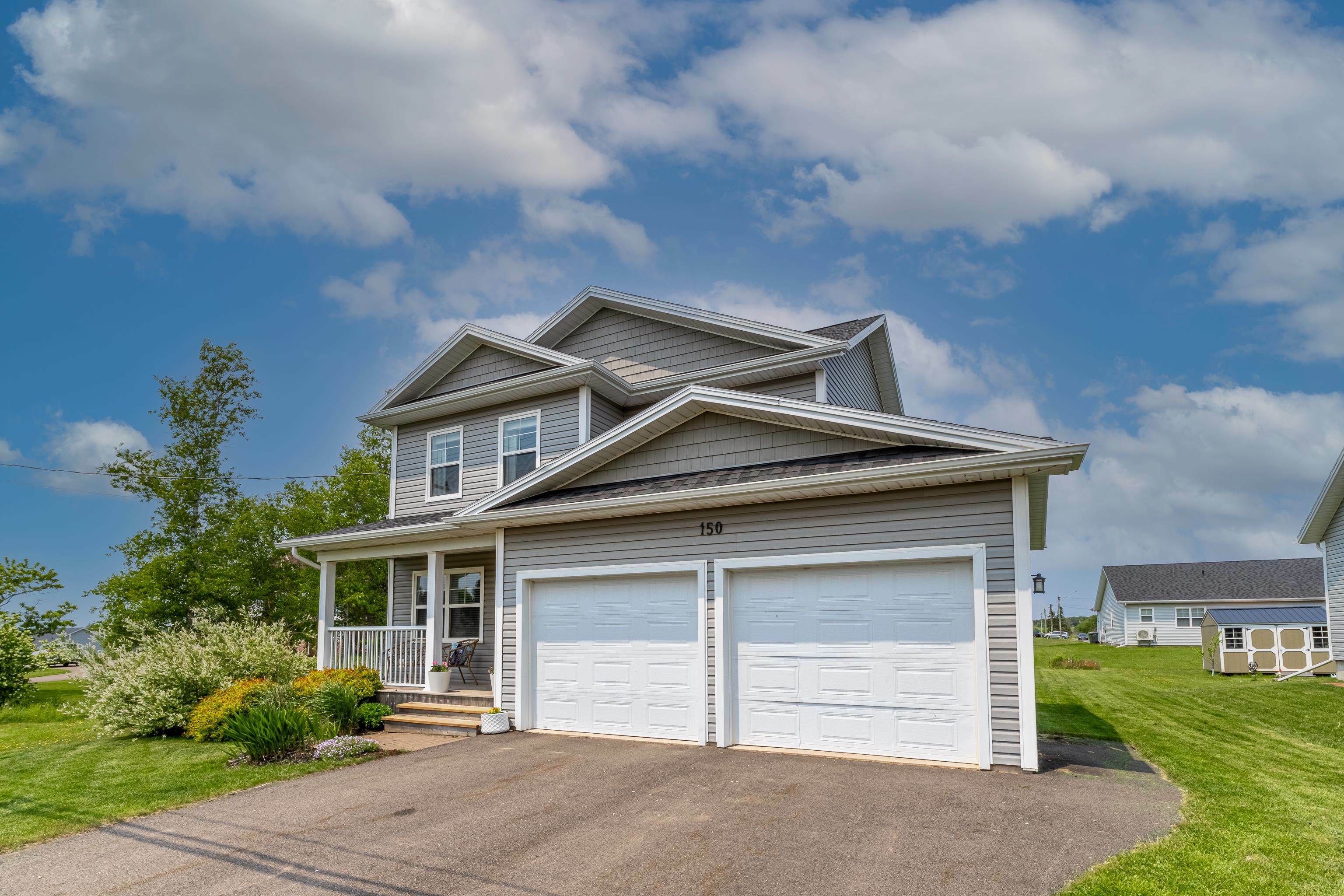 Property Photo: 150 Royalty Road PE C1E 3G1