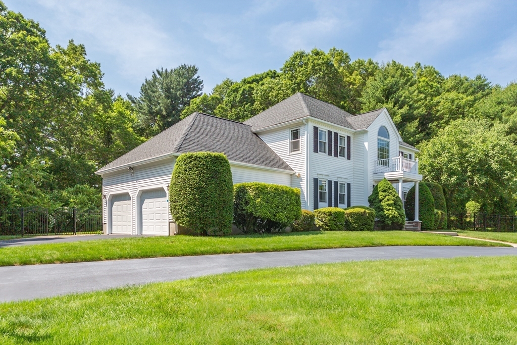 Property Photo: 113 Sparrow Rd MA 02072