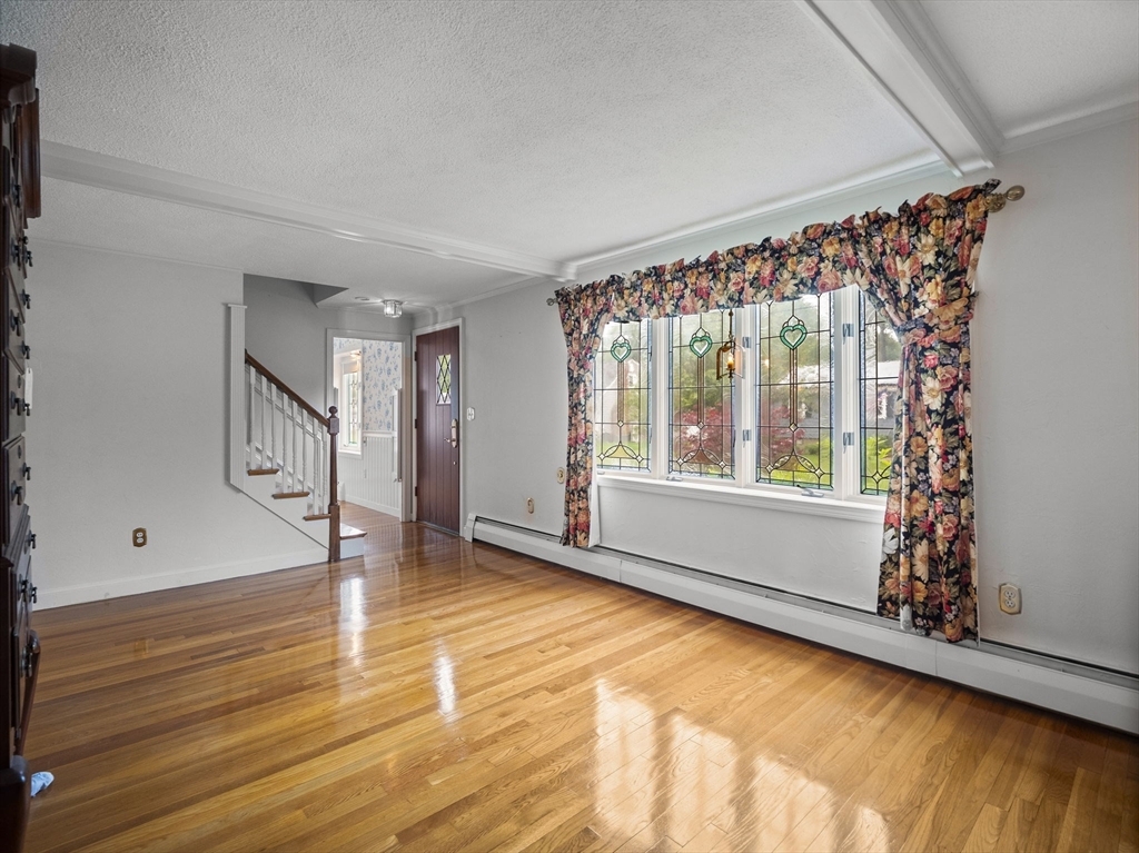 Property Photo:  47 Skelton Rd  MA 01803 