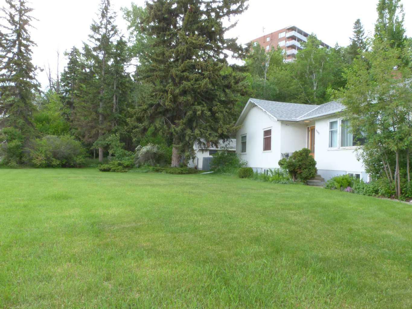 Property Photo: 3205 4 Street SW AB T2S 1Y1