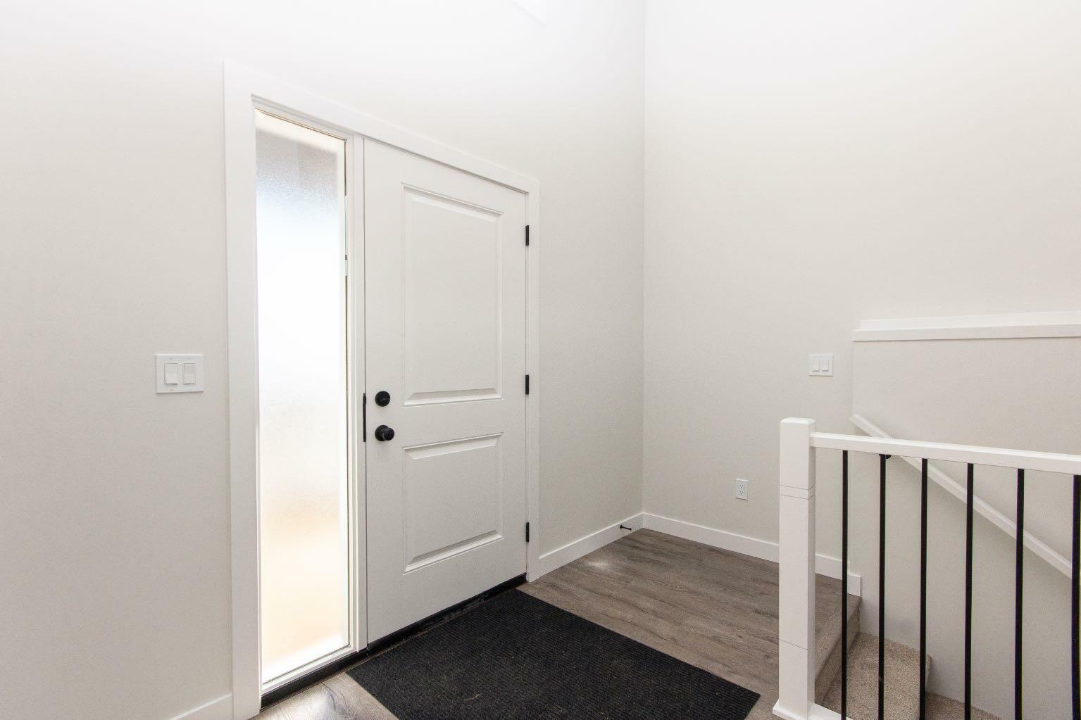 Property Photo: 52 Trinity Street AB T4L 0L1