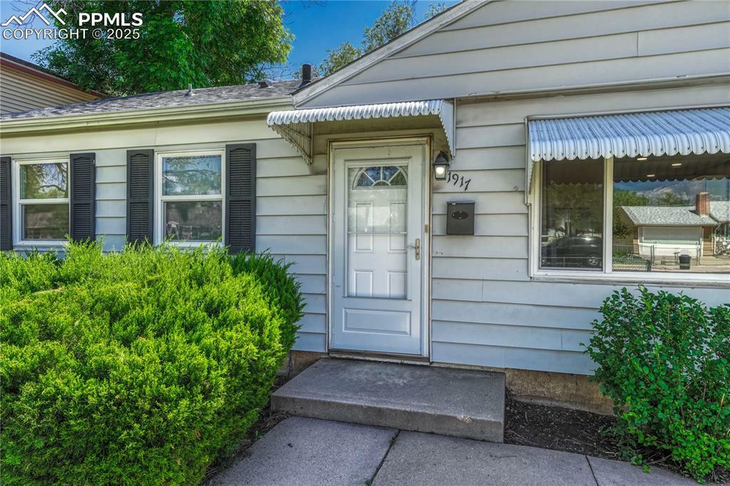 Property Photo: 1917 S Institute Avenue CO 80905