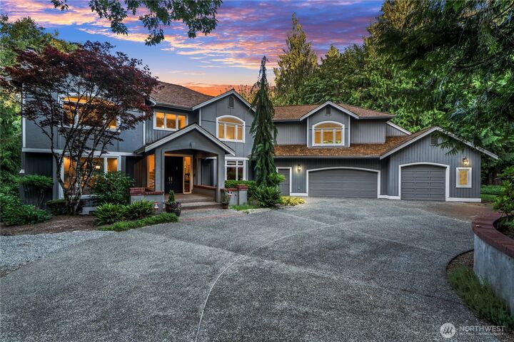Property Photo:  3400  264th Avenue NE  WA 98053 