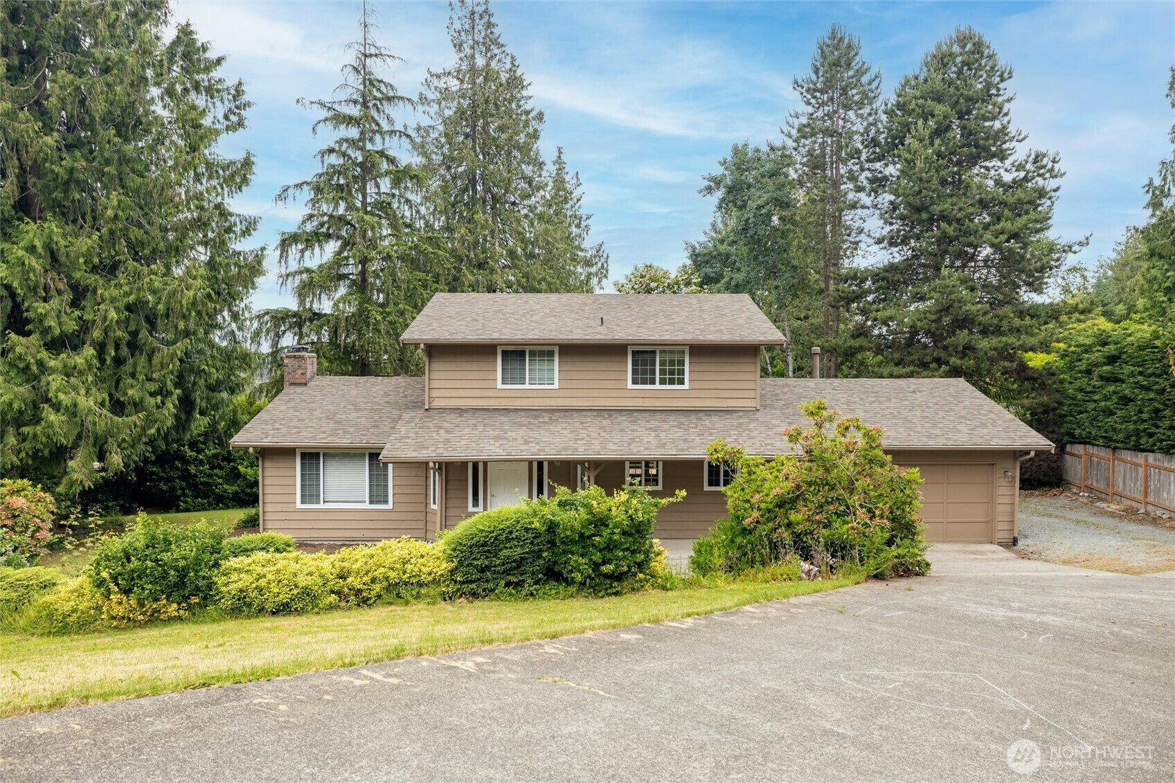 Property Photo: 4101 Pueblo Heights WA 98273