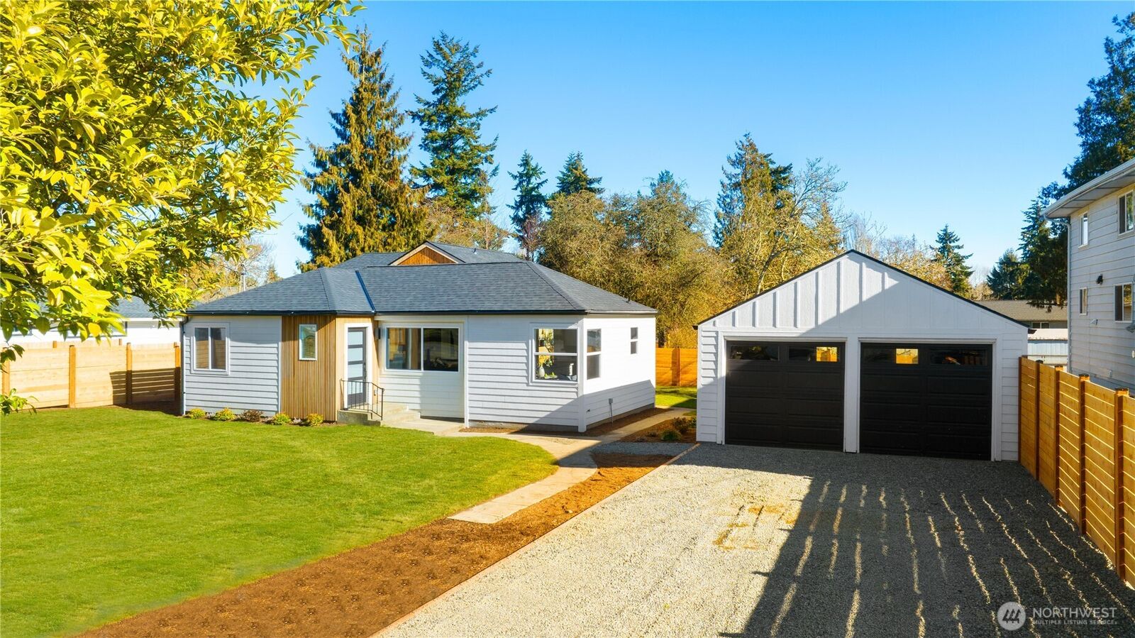 Property Photo:  12852  Occidental Avenue S  WA 98168