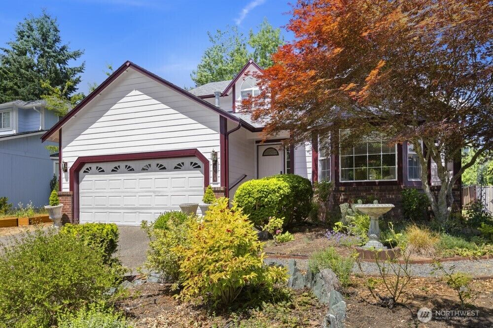 Property Photo:  2004  15th Avenue SW  WA 98502 