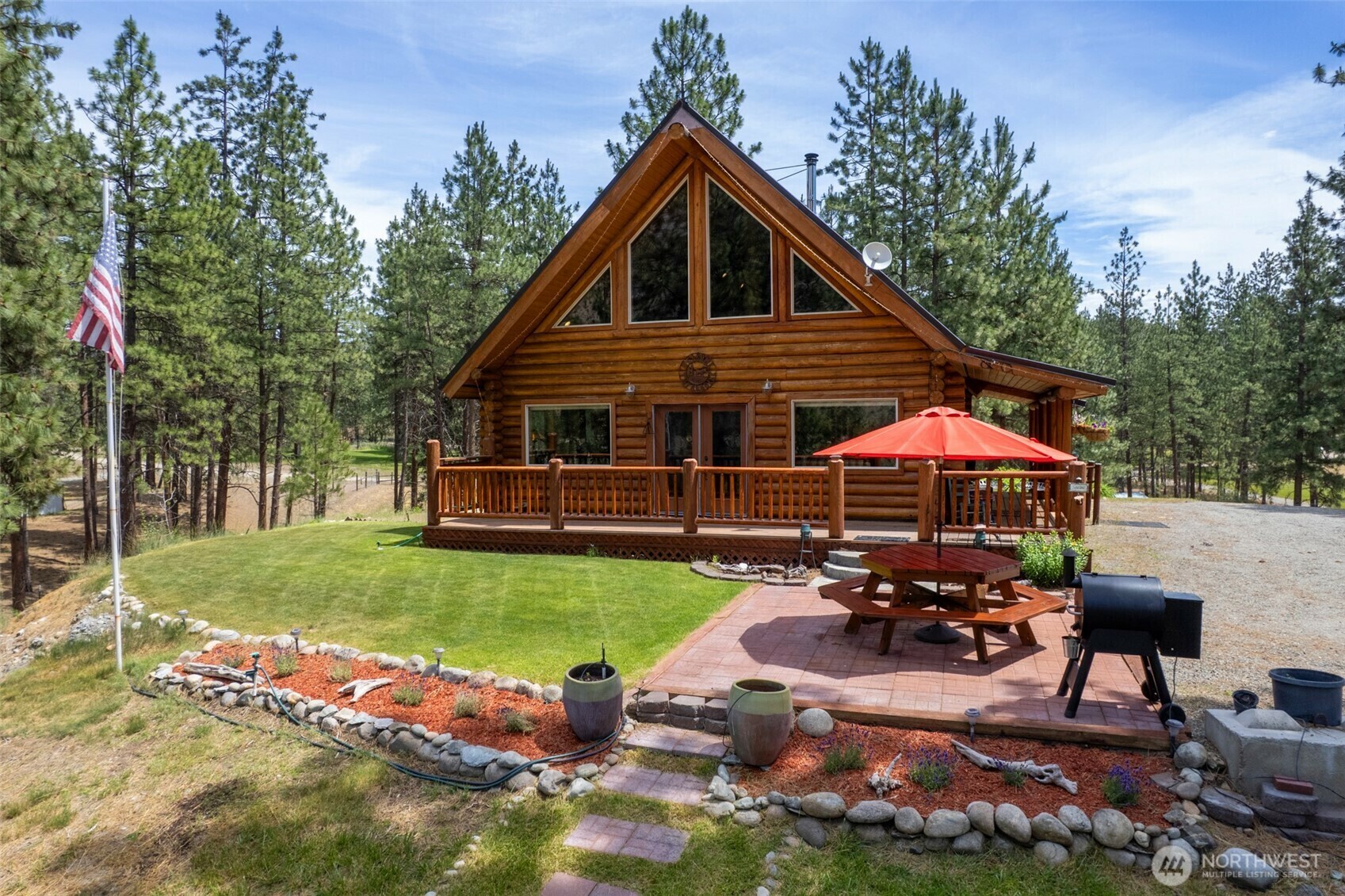 Property Photo: 21 Oakes Drive WA 98855