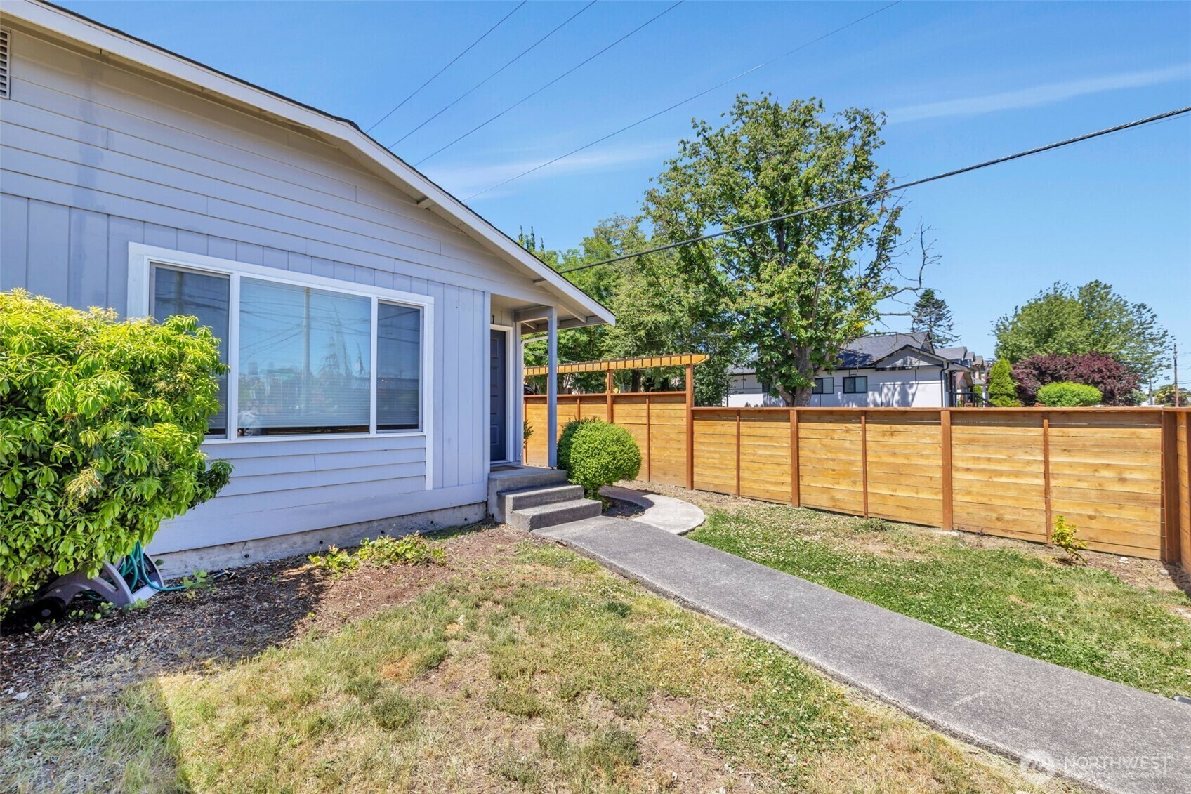 Property Photo: 10201 17th Avenue SW WA 98146