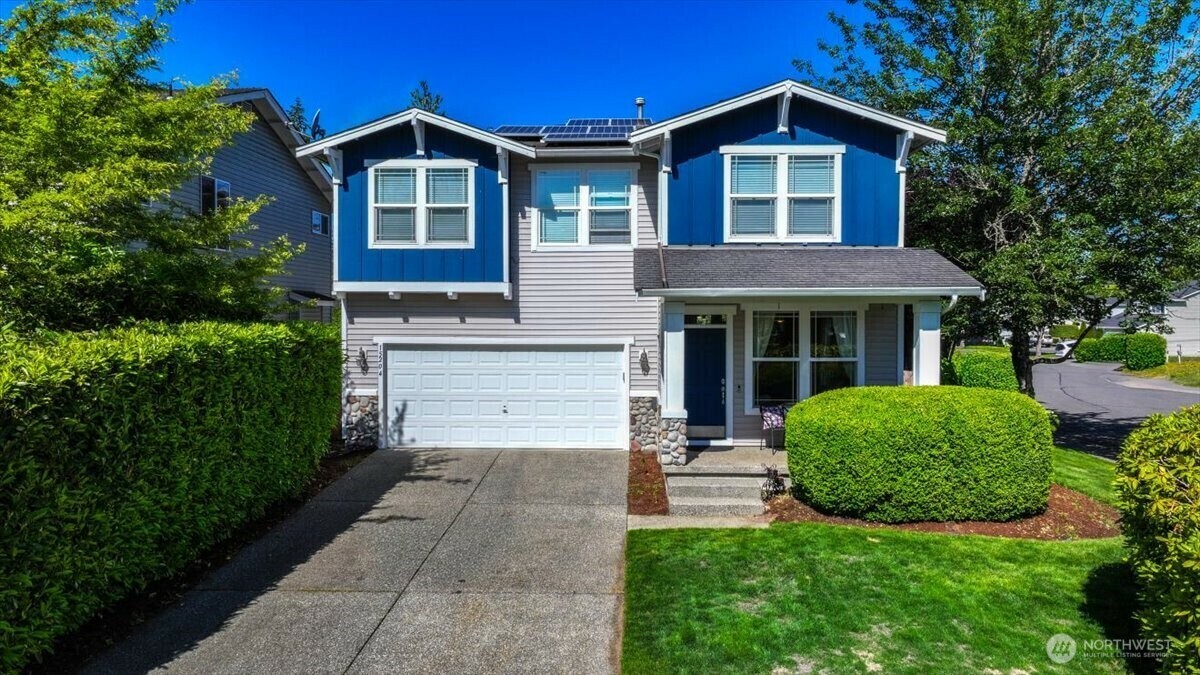 Property Photo: 15204 48th Avenue SE WA 98208